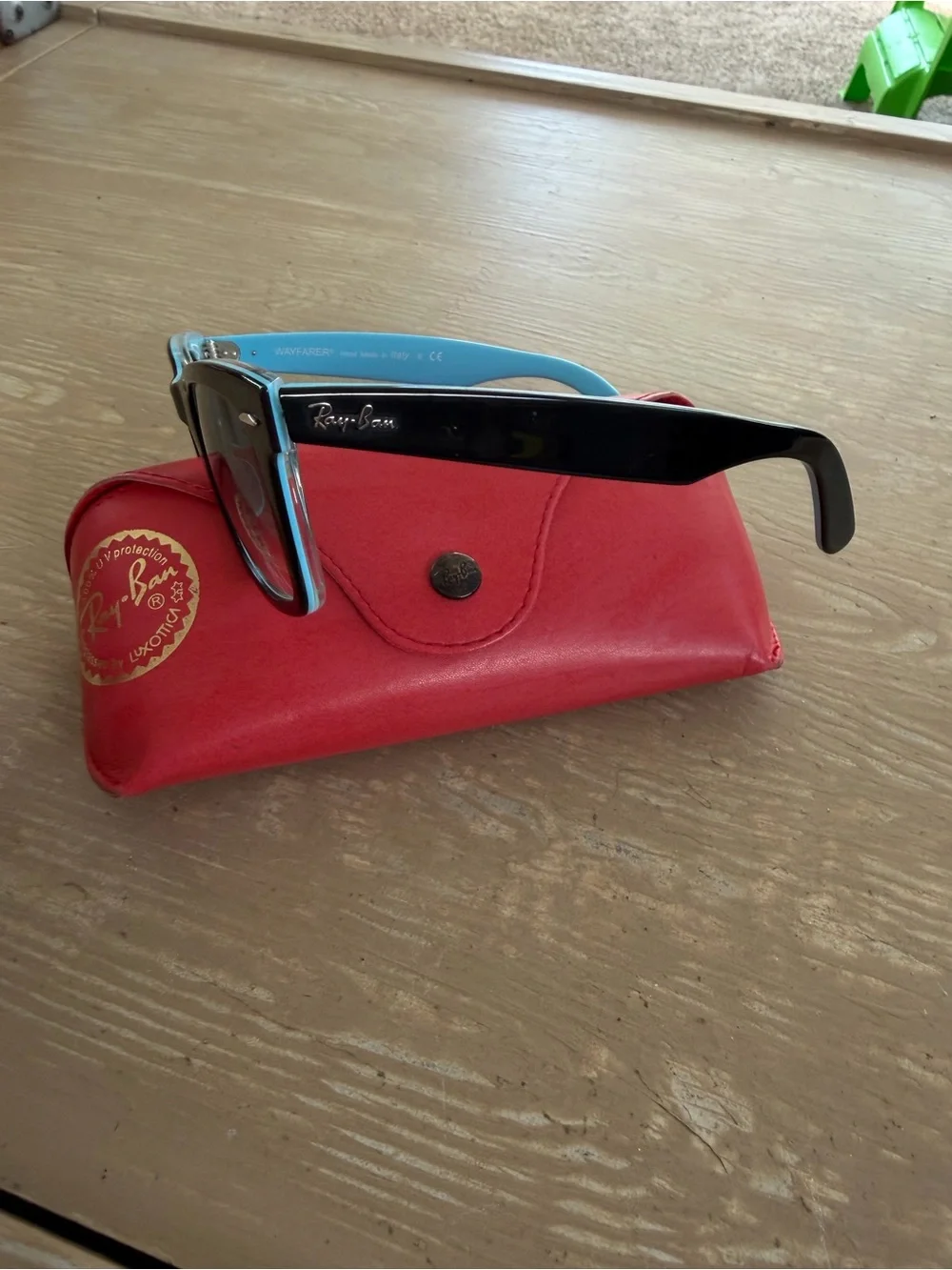 Ray-Ban Black & Blue Wayfarer Sunglasses with Original Case